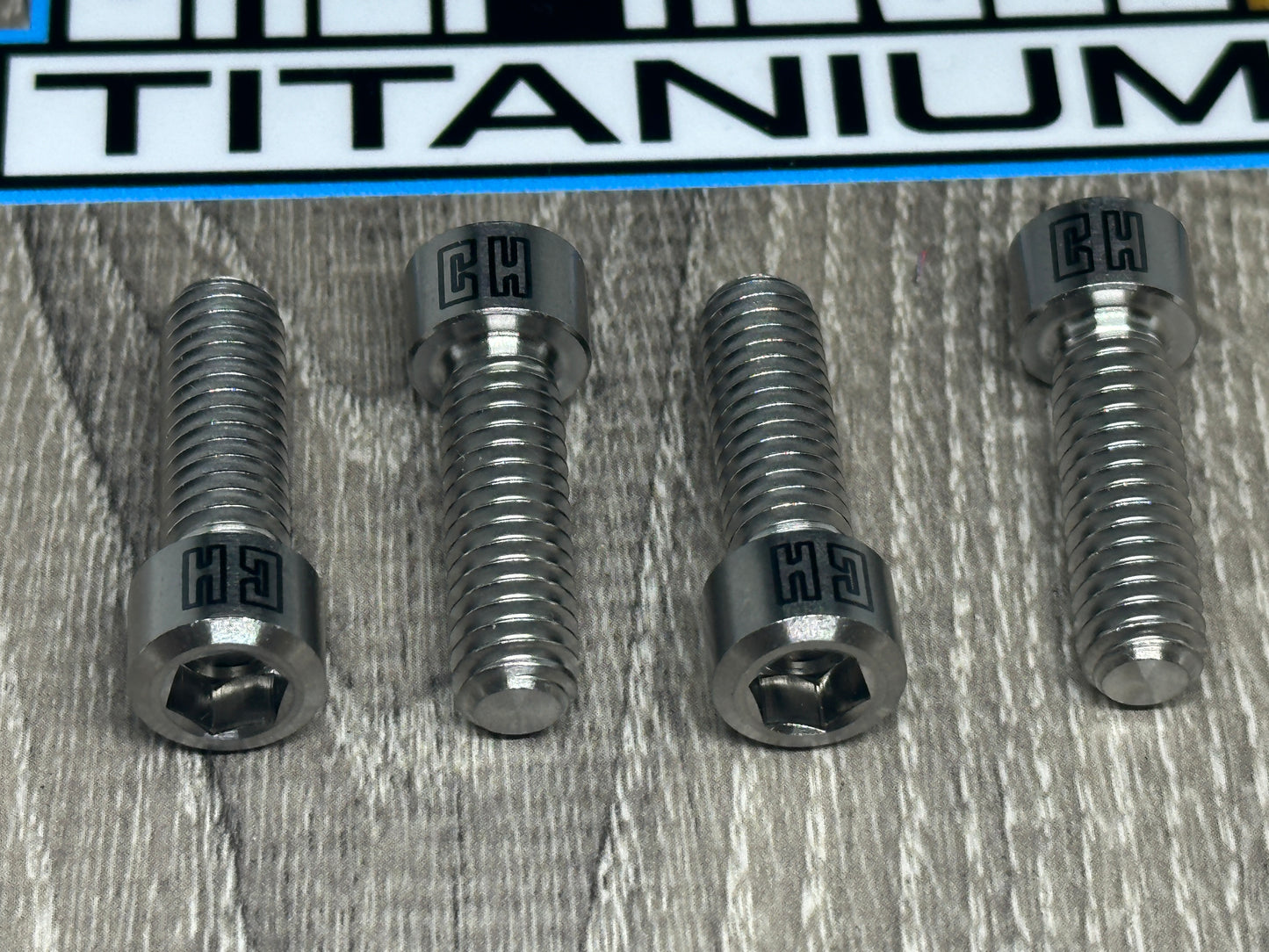 Rear Hub Pinch Bolt Pro Series Kit 4/ Chop House Titanium